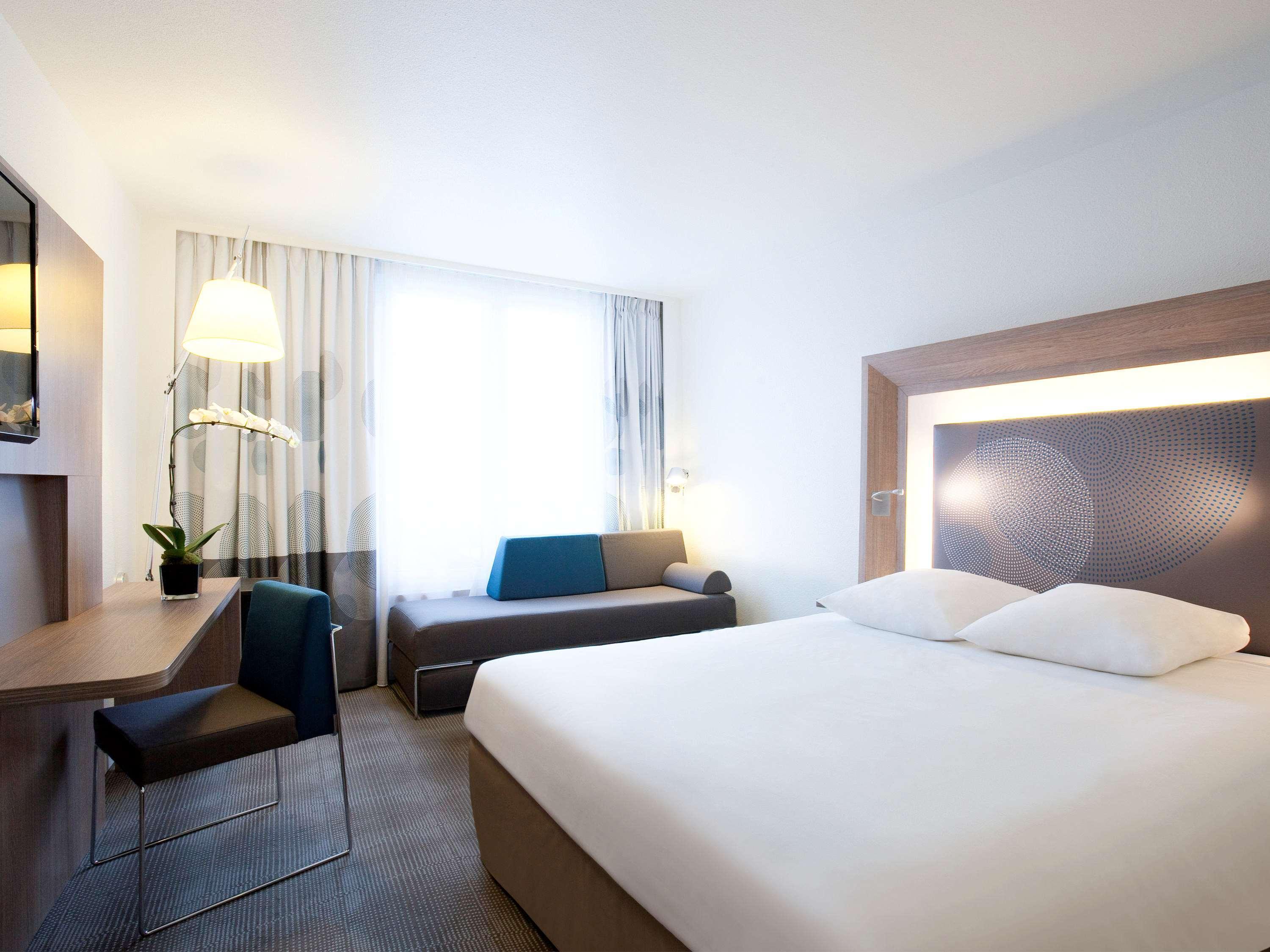 Novotel Fontainebleau Ury Luaran gambar