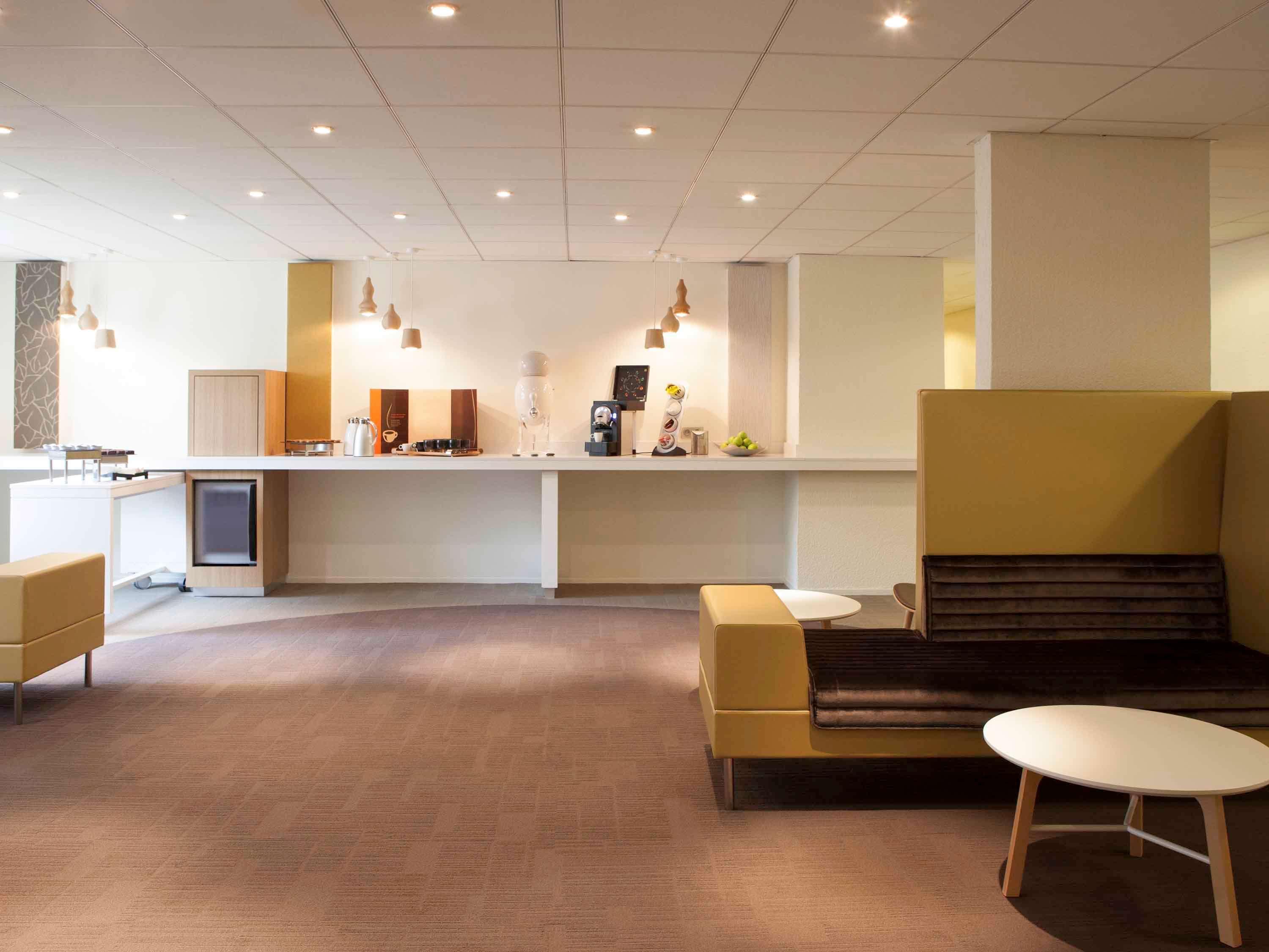 Novotel Fontainebleau Ury Luaran gambar