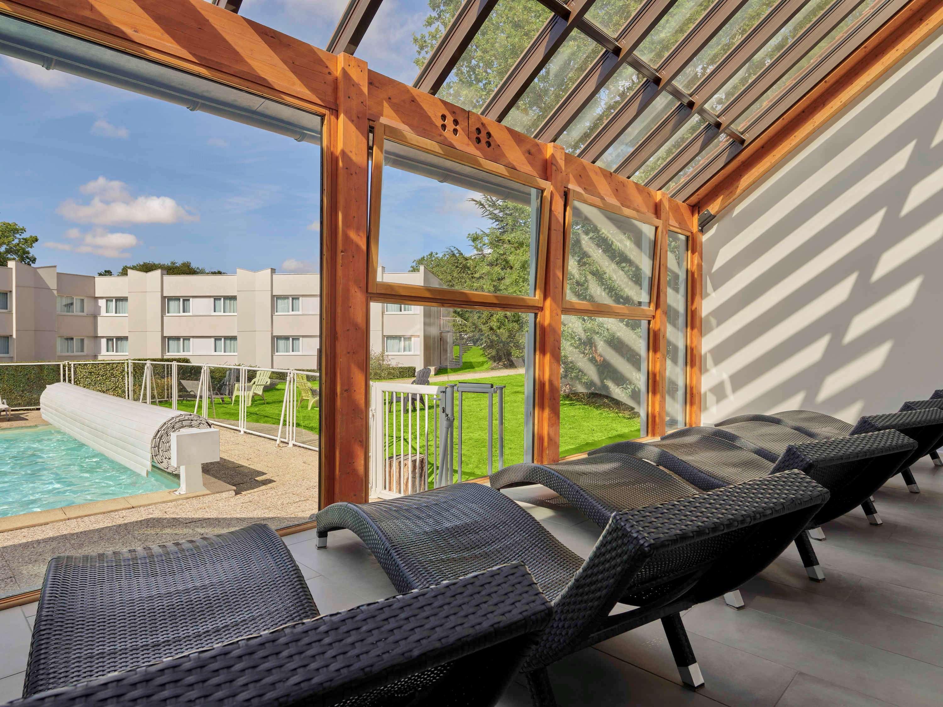 Novotel Fontainebleau Ury Luaran gambar