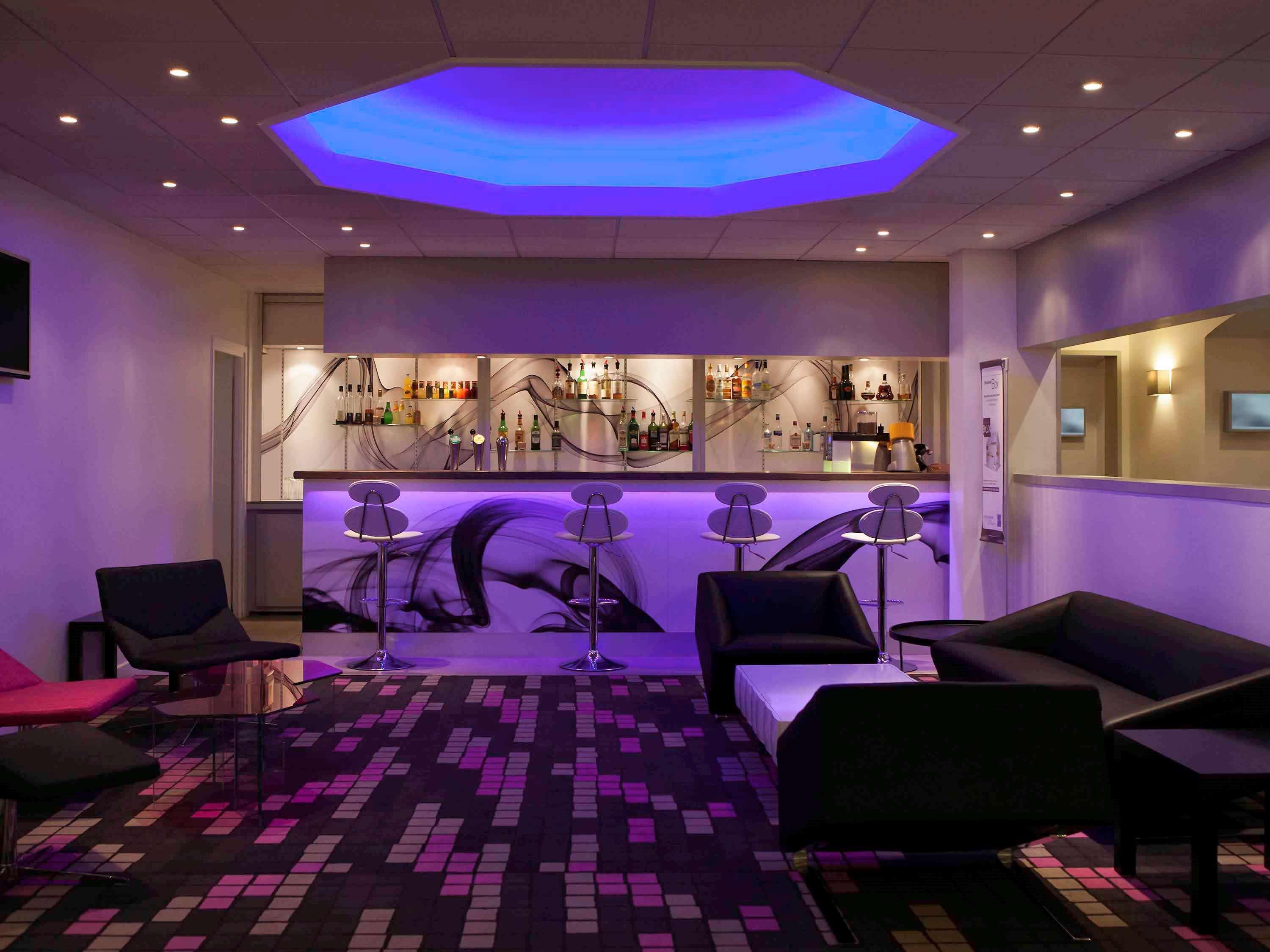 Novotel Fontainebleau Ury Luaran gambar